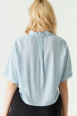 Stitches Ladies Button-Up Cropped Short Sleeve Blouse 22 Stitches Ladies Button-Up Cropped Short Sleeve Blouse