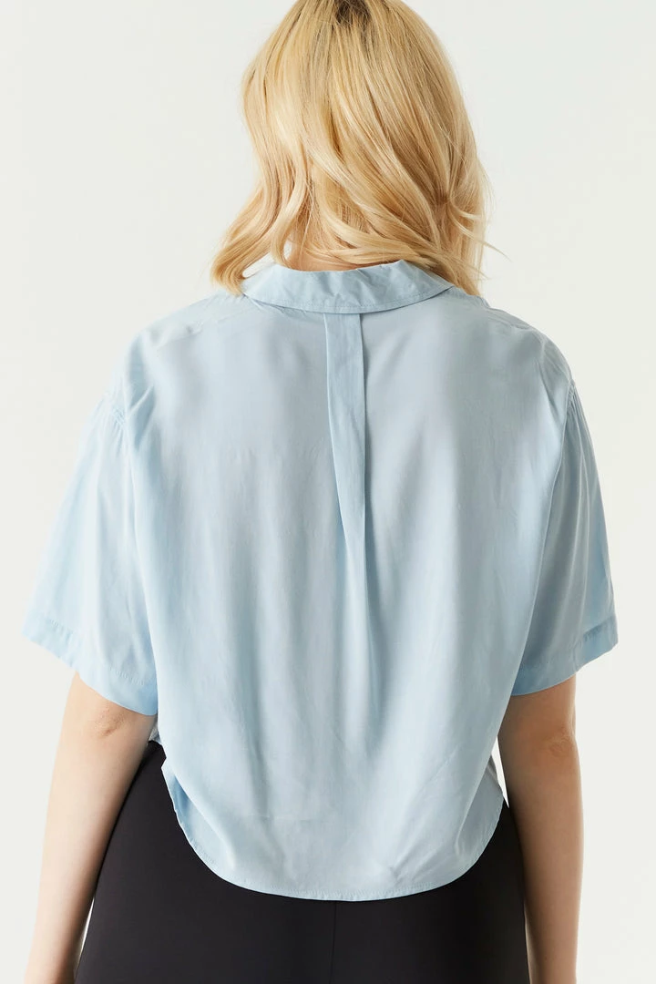 Stitches Ladies Button-Up Cropped Short Sleeve Blouse 8 Stitches Ladies Button-Up Cropped Short Sleeve Blouse