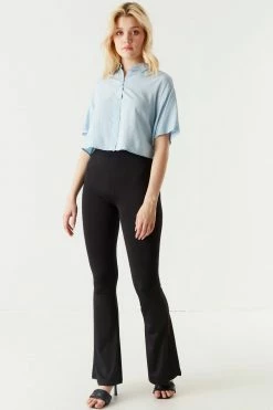 Stitches Ladies Button-Up Cropped Short Sleeve Blouse 23 Stitches Ladies Button-Up Cropped Short Sleeve Blouse