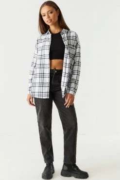 Stitches Ladies Oversized Plaid Ivory Flannel Button-Up Top Tops 5 Stitches Ladies Oversized Plaid Ivory Flannel Button-Up Top Tops