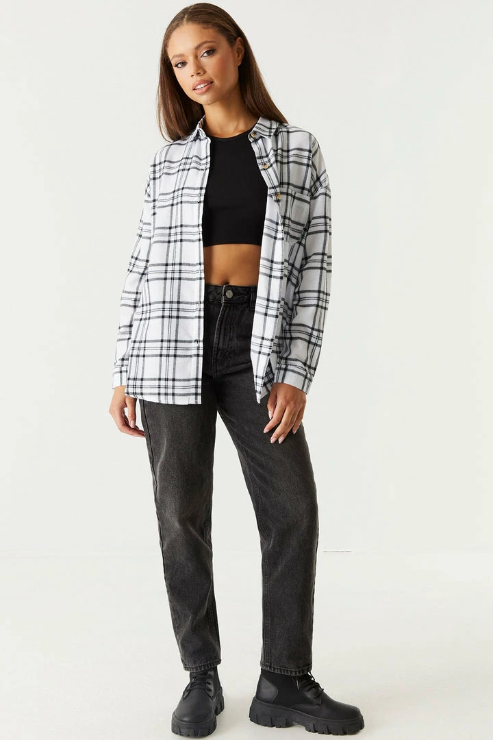 Stitches Ladies Oversized Plaid Ivory Flannel Button-Up Top Tops 3 Stitches Ladies Oversized Plaid Ivory Flannel Button-Up Top Tops