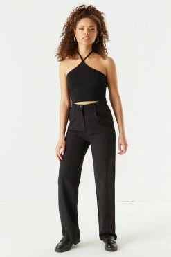 Stitches Ladies Tops Everyday Basic Halter Neck Cropped Top