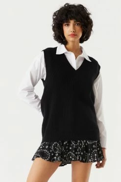 Stitches Ladies Tops Oversized Solid V-Neck Sweater Vest