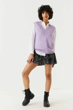 Stitches Ladies Tops Oversized Solid V-Neck Sweater Vest