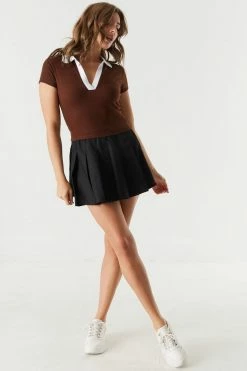 Stitches Ladies Ribbed V-Neck Contrast Collar Cropped Top Tops 26 Stitches Ladies Ribbed V-Neck Contrast Collar Cropped Top Tops