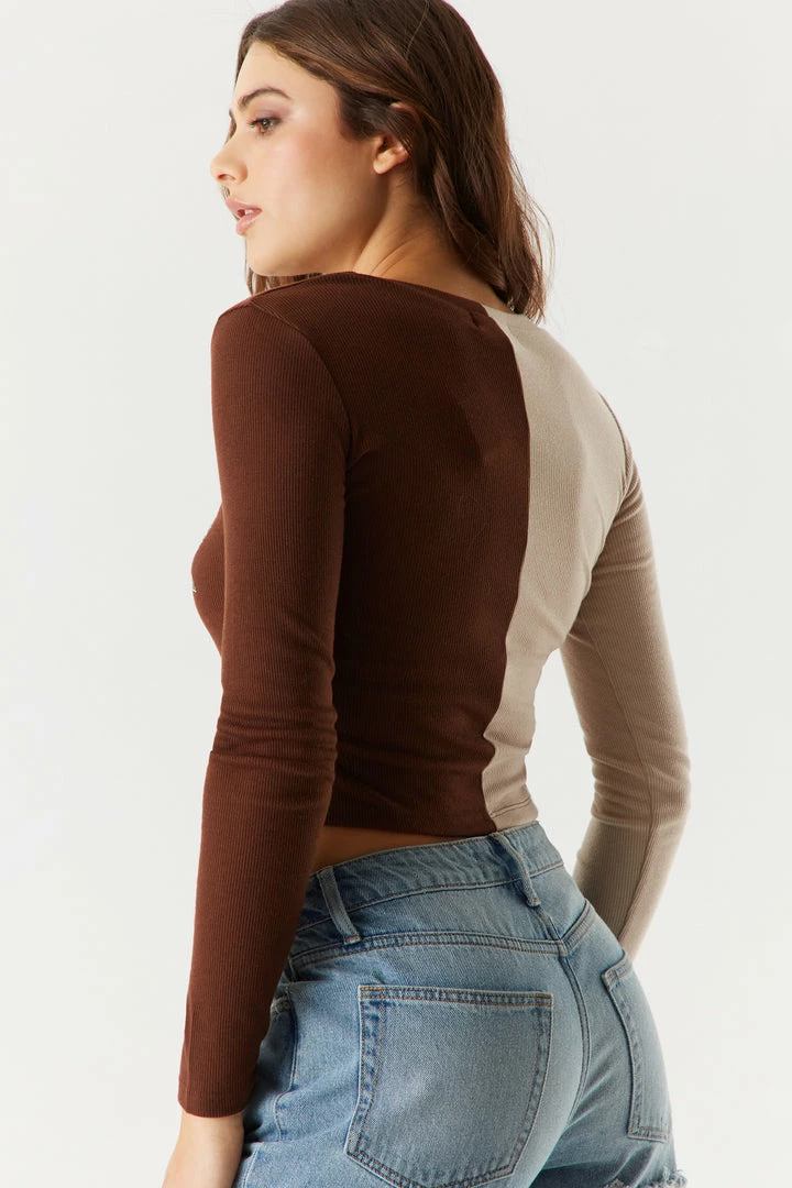 Stitches Ladies Ribbed Spliced Graphic New York Cropped Long Sleeve Top 2 Stitches Ladies Ribbed Spliced Graphic New York Cropped Long Sleeve Top