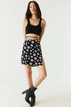 Stitches Ladies Groovy Flower Print Self-Tie Side Slit Mini Skirt 5 Stitches Ladies Groovy Flower Print Self-Tie Side Slit Mini Skirt