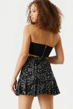 Stitches Ladies Floral Paisley Print Belted Skort