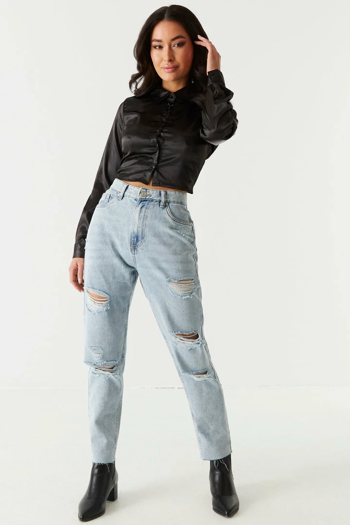 Stitches Ladies Refuge Jeans Refuge Ultra High-Rise Distressed Acid Wash Mom Jean 1 Stitches Ladies Refuge Jeans Refuge Ultra High-Rise Distressed Acid Wash Mom Jean