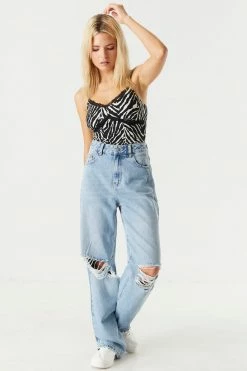 Stitches Ladies Refuge Jeans Refuge Ultra High-Rise Distressed Light Wash Wide Leg Jean