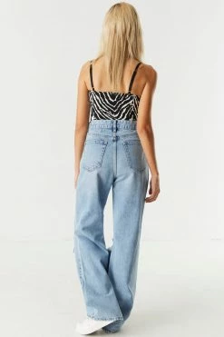 Stitches Ladies Refuge Jeans Refuge Ultra High-Rise Distressed Light Wash Wide Leg Jean