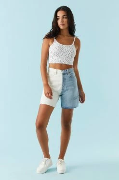 Stitches Ladies Refuge High-Rise Distressed Two Tone 90's A-Line Denim Short