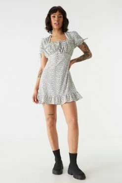 Stitches Ladies Micro Floral Print Self-Tie Halter Neck Milkmaid Dress Mini 5 Stitches Ladies Micro Floral Print Self-Tie Halter Neck Milkmaid Dress Mini