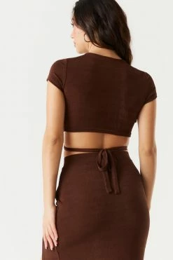 Stitches Ladies Crisscross Self-Tie O-Ring Cropped Top