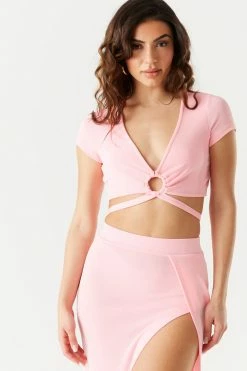 Stitches Ladies Crisscross Self-Tie O-Ring Cropped Top