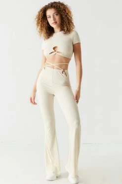 Stitches Ladies Tops O-Ring Cutout Crew Neck Ribbed Cropped Top 17 Stitches Ladies Tops O-Ring Cutout Crew Neck Ribbed Cropped Top