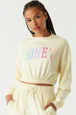 Stitches Ladies Tops Soft Fleece Cinched Hem Honey Graphic Long Sleeve Top