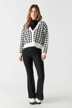 Stitches Ladies Printed Button-Up Cardigan Sweaters