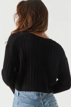 Stitches Ladies Relaxed Ribbed Knit Cropped Cardigan 16 Stitches Ladies Relaxed Ribbed Knit Cropped Cardigan