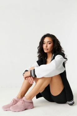 Stitches Ladies Sneakers Lace-Up Chunky Sole Knit Sneaker