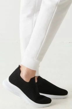 Stitches Ladies Sneakers Slip-On Knit Sneaker