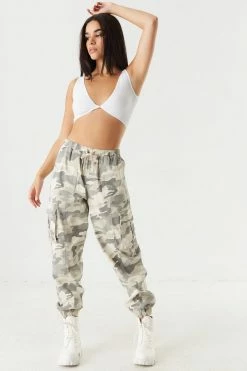 Stitches Ladies Seamless Ribbed V-Neck Twist Front Bralette Tank