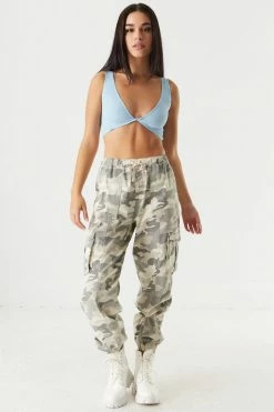 Stitches Ladies Seamless Ribbed V-Neck Twist Front Bralette Tank