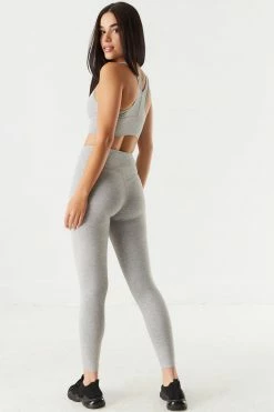 Stitches Ladies Bottoms High-Rise Sculpt Active Legging 22 Stitches Ladies Bottoms High-Rise Sculpt Active Legging