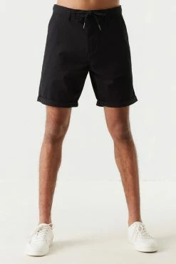 Mens Slim Fit Self-Tie Drawstring Short