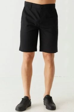 Mens Online Exclusive Solid Everyday Short 20 Mens Online Exclusive Solid Everyday Short