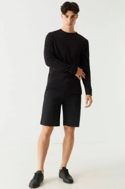 Mens Online Exclusive Solid Everyday Short 21 Mens Online Exclusive Solid Everyday Short