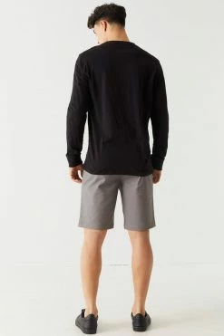 Mens Online Exclusive Solid Everyday Short 19 Mens Online Exclusive Solid Everyday Short