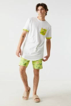 Mens Tops Beachin' Day Graphic Flamingo Contrast Print Pocket T-Shirt