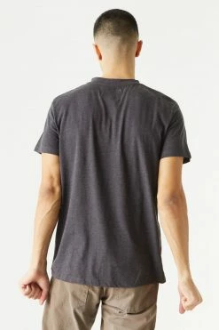 Mens Tops Everyday Henley T-Shirt
