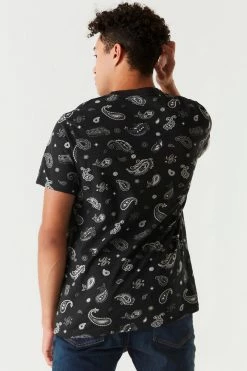 Mens Paisley Printed T-Shirt