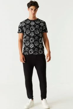 Mens Tops Graffiti Smiley Face Printed T-Shirt 11 Mens Tops Graffiti Smiley Face Printed T-Shirt