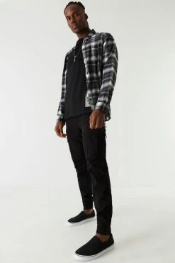 Mens Canvas Slip-On Shoe