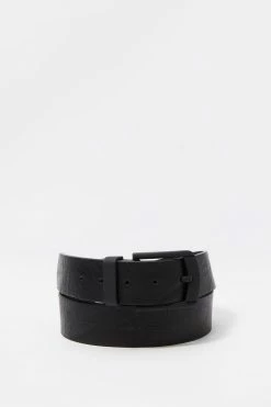 Mens Online Exclusive Faux-Leather Matte Buckle Belt
