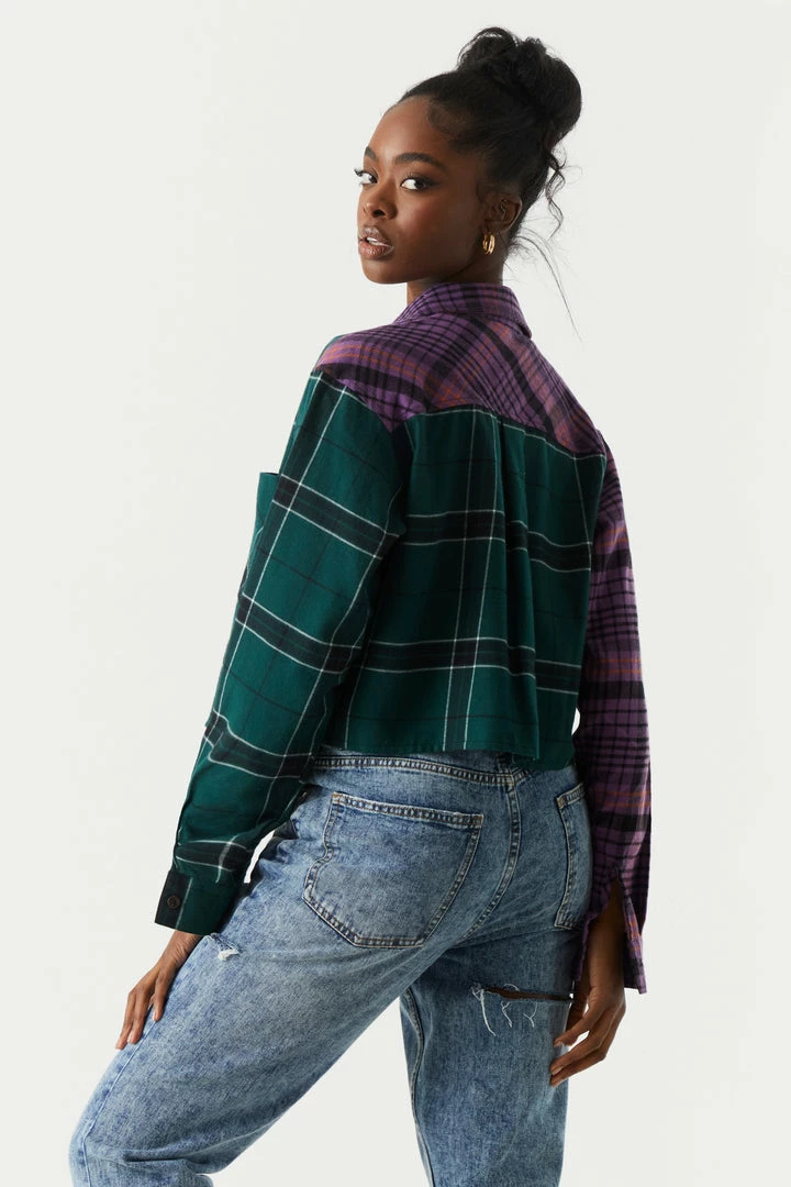 Stitches Ladies Split Green Plaid Cropped Flannel Shirt 2 Stitches Ladies Split Green Plaid Cropped Flannel Shirt