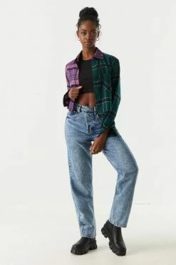 Stitches Ladies Split Green Plaid Cropped Flannel Shirt 5 Stitches Ladies Split Green Plaid Cropped Flannel Shirt