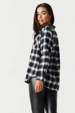 Stitches Ladies Tops Black Plaid Classic Fit Flannel Top