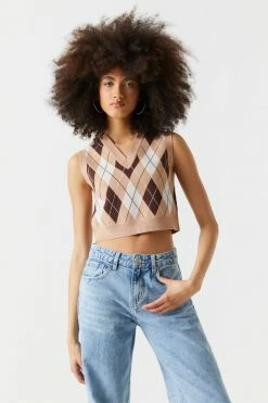 Stitches Ladies Tan Argyle Print V-Neck Cropped Knit Vest