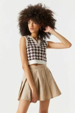 Stitches Ladies Houndstooth Print V-Neck Cropped Knit Vest Sweaters