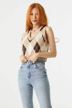 Stitches Ladies Tan Argyle Print Cropped V-Neck Sweater Vest