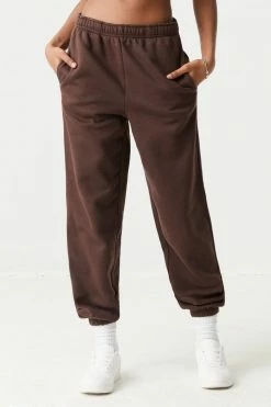 Stitches Ladies Bottoms Low-Rise Fleece Boyfriend Jogger 34 Stitches Ladies Bottoms Low-Rise Fleece Boyfriend Jogger