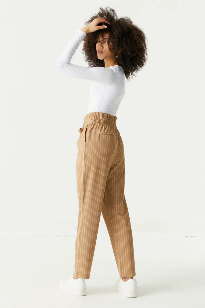 Stitches Ladies Self-Tie Pinstripe Print Crepe Knit Paperbag Mom Pant 6 Stitches Ladies Self-Tie Pinstripe Print Crepe Knit Paperbag Mom Pant