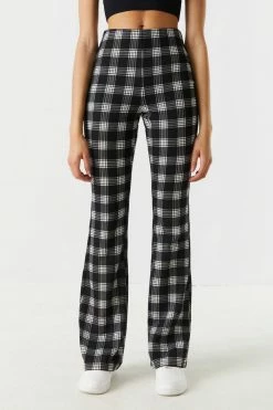 Stitches Ladies Bottoms Black Plaid High-Rise Crepe Knit Flare Pant