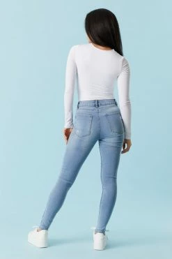 Stitches Ladies Refuge Jeans Refuge High-Rise Light Distressed Skinny Jean