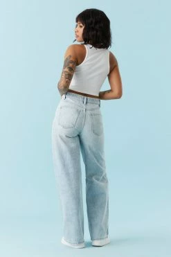 Stitches Ladies Refuge Jeans Refuge High-Rise Distressed Light Wash Loose Leg Jean