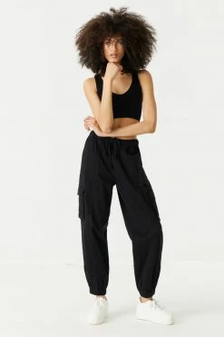 Stitches Ladies Seamless Ribbed V-Neck Cropped Tank Top Tops 23 Stitches Ladies Seamless Ribbed V-Neck Cropped Tank Top Tops